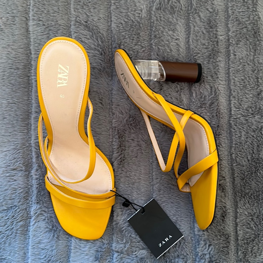 Women’s Zara Sandal